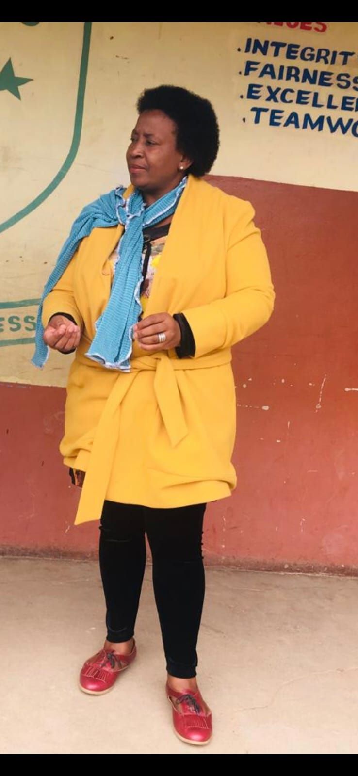 Protected by the KZN Department: Rogue Principal terrorising staff, endangering toddlers and looting Saphinda Full-Service School.